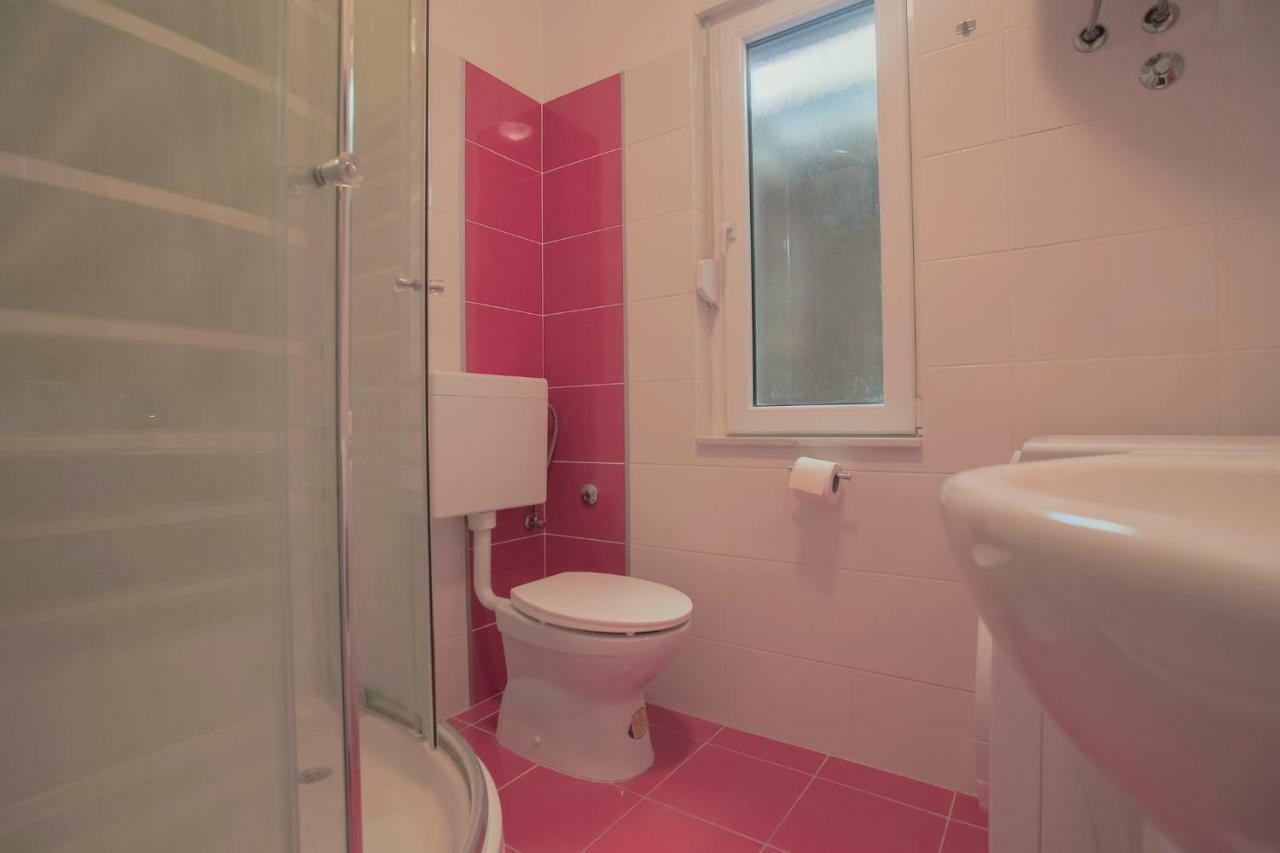 Apartman Slavko セゲット・ヴラニツァ エクステリア 写真