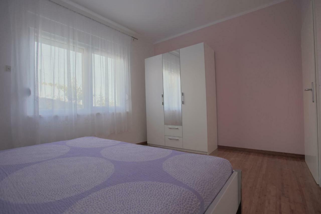 Apartman Slavko セゲット・ヴラニツァ エクステリア 写真
