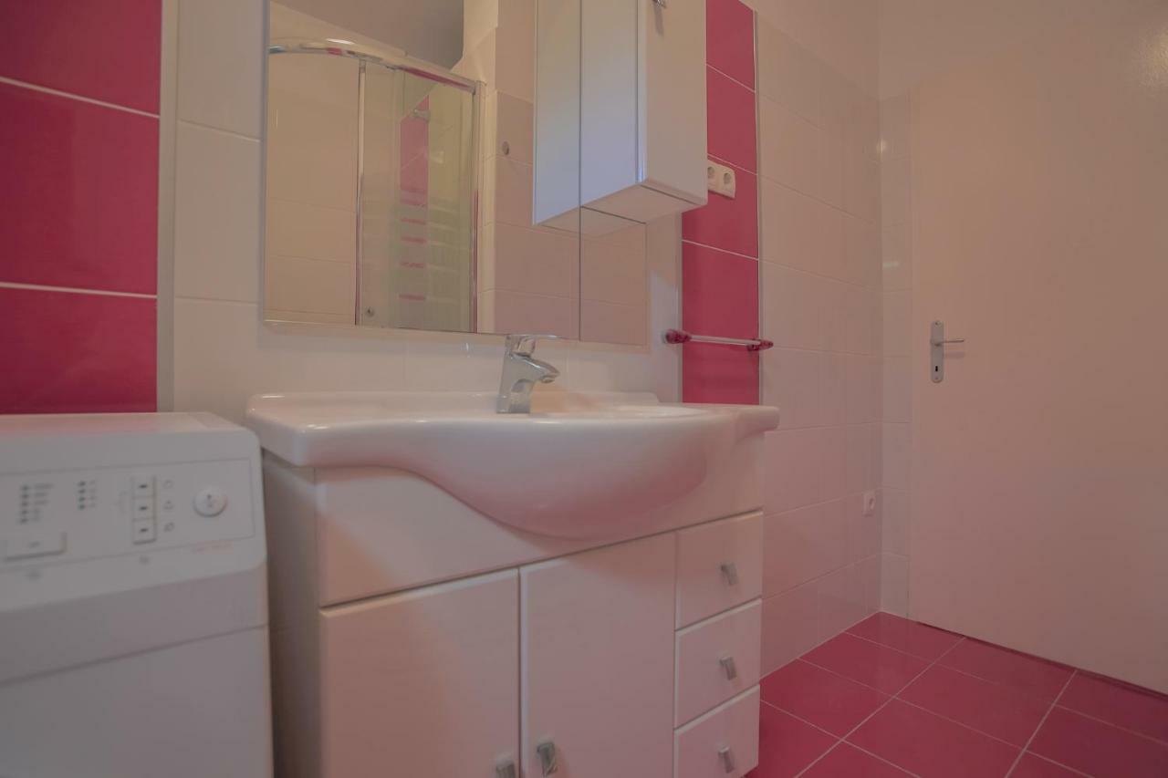 Apartman Slavko セゲット・ヴラニツァ エクステリア 写真
